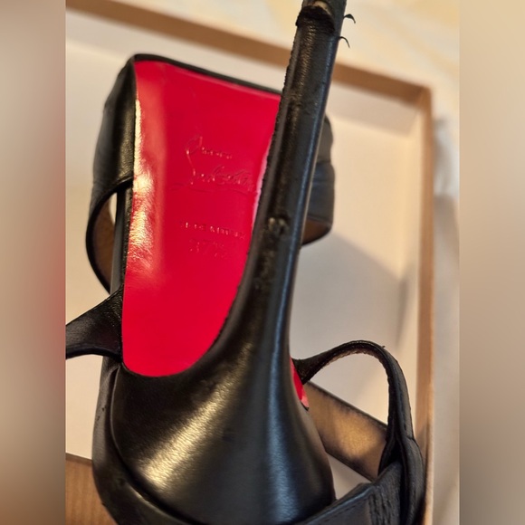 SOLD Christian Louboutin Viveka Leather Peep-Toe Pumps Size 7.5 - Picture 16 of 17